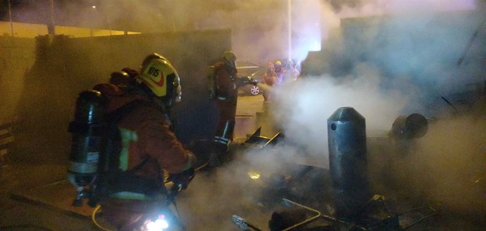 Incendio en una fábrica en Albal