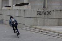 El 40% dels espanyols defensa l'actual estat autonòmic mentre que el 17% eliminaria les CA