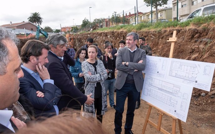 Primera Piedra PRIMER CENTRO ESPECIALIZADO DE CANARIAS PARA PERSONAS CON SÍNDROM