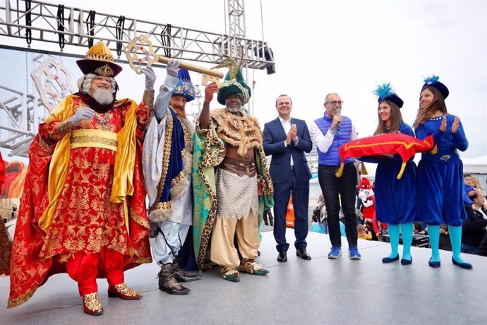 Los Reyes Magos a su llegada a Las Palmas de Gran Canaria