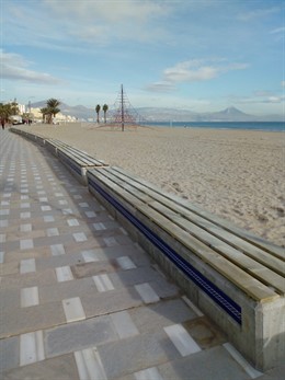 Una de las playas de la ciudad de Alicante