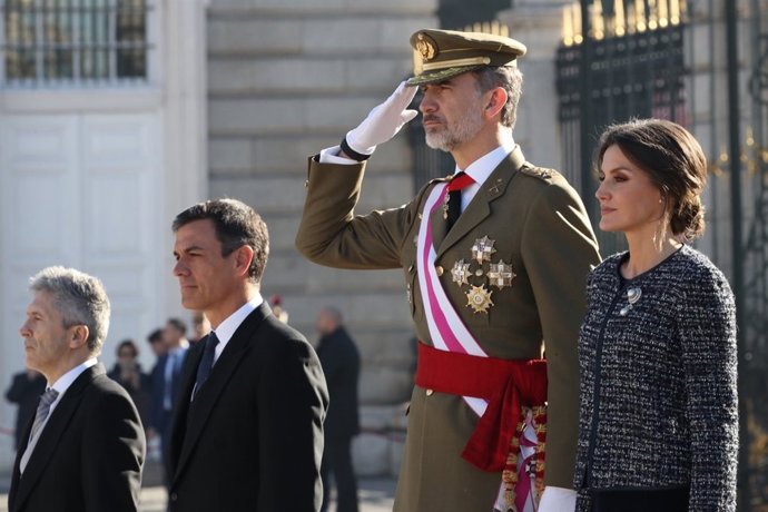Los Reyes junto a Pedro Sánchez en Palacio Real