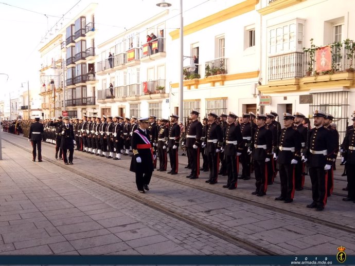El Almirante de la Flota preside los actos de la Pascua Militar en San Fernando