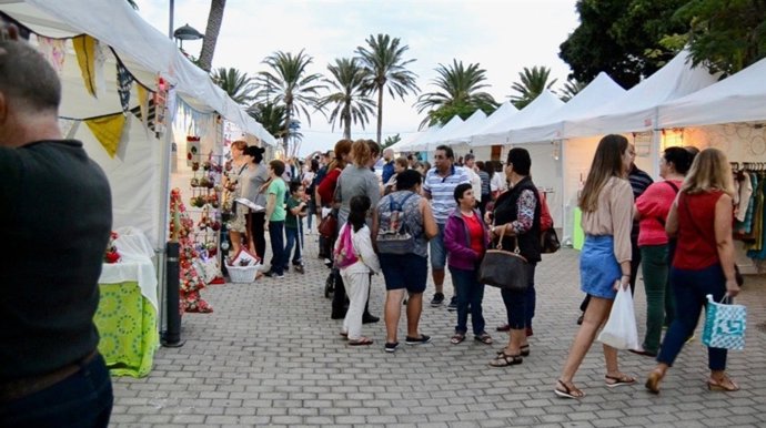 Feria de Artesanía y Comercio de La Gomera