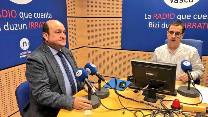 Andoni Ortuzar en Onda Vasca