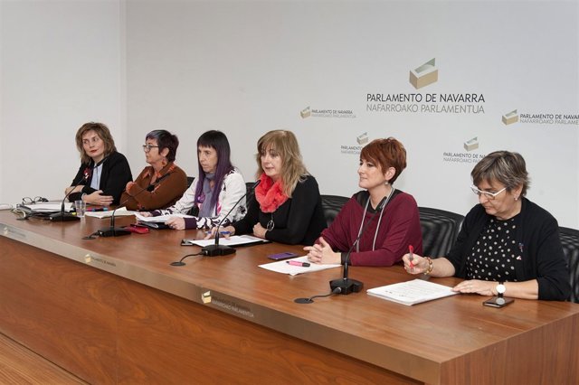 Alemán, Sáez, Leránoz, Ollo, Ruiz y De Simón en la rueda de prensa