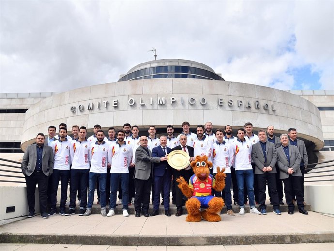Recepción a los Hispanos en el Comité Olímpico Español (COE)