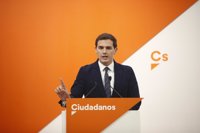 Rivera afirma que Ciudadanos no aceptará ninguna medida que el PP pacte con Vox que altere el programa que firmaron