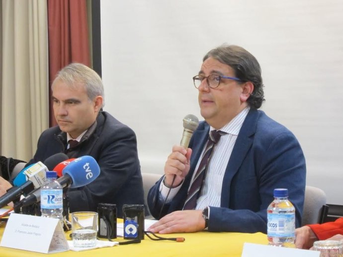 El consejero de Sanidad, José María Vergeles