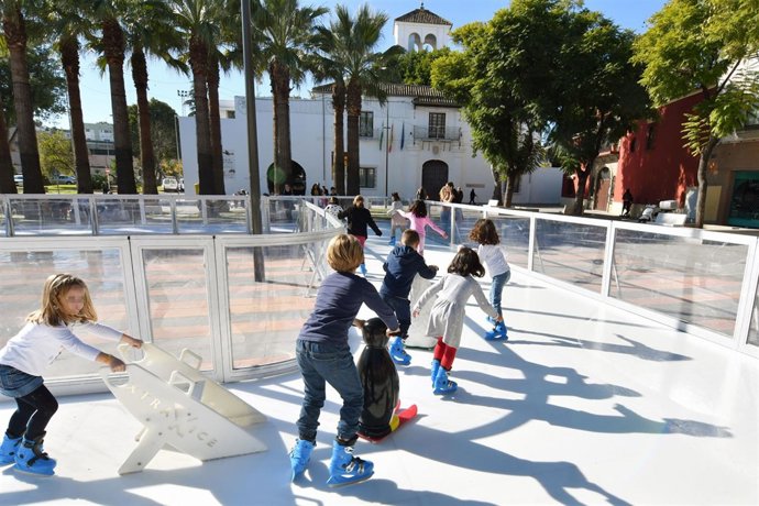 Pista de hielo en Tomares