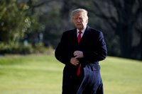 Trump asegura que la "creciente crisis" migratoria en el sur pone en riesgo a todos los estadounidenses