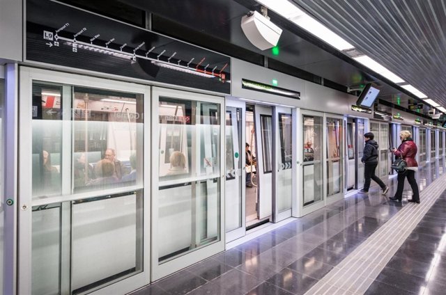 Aumentan a 12 los trabajadores del Metro de Barcelona afectados por amianto