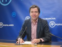 PP pregunta a Page por los 38 hm3 que quitan a C-LM al mes y dice que es el político más trasvasista de la región