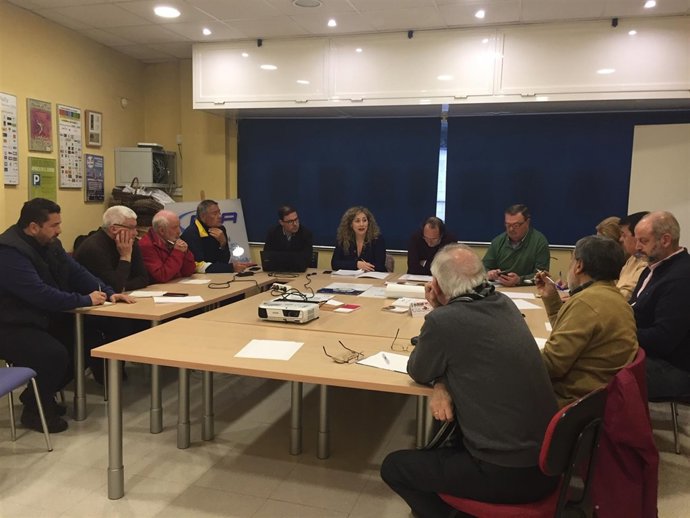 [Sevilla] Np Alcalá: El Equipo De Gobierno De Alcalá De Guadaíra Presenta Al Con