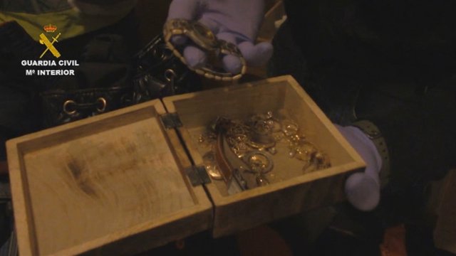 La Guardia Civil desmantela una célula especializada en robos con fuerza