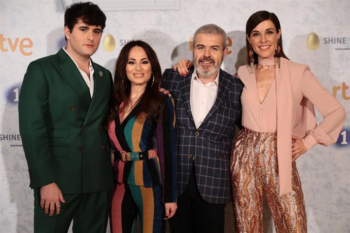 SEGUNDA TEMPORADA DE MAESTROS DE LA COSTURA