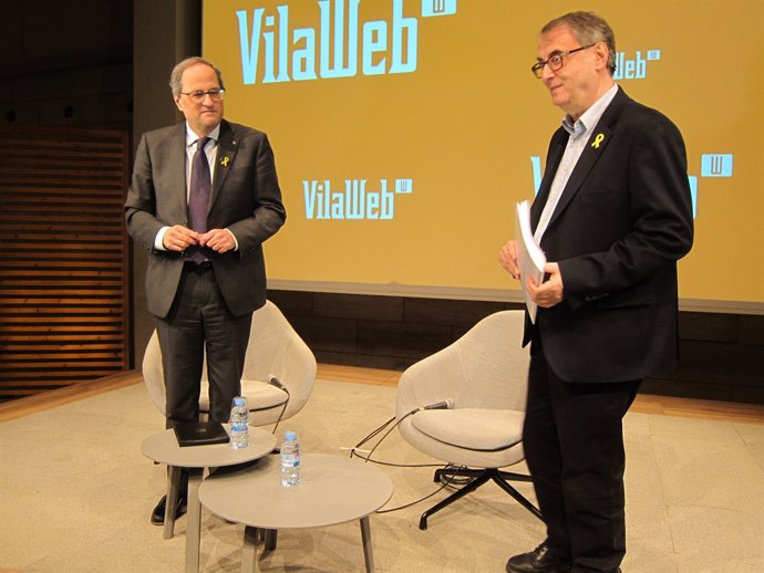 El president Quim Torra i el periodista de Vilaweb Vicent Partal