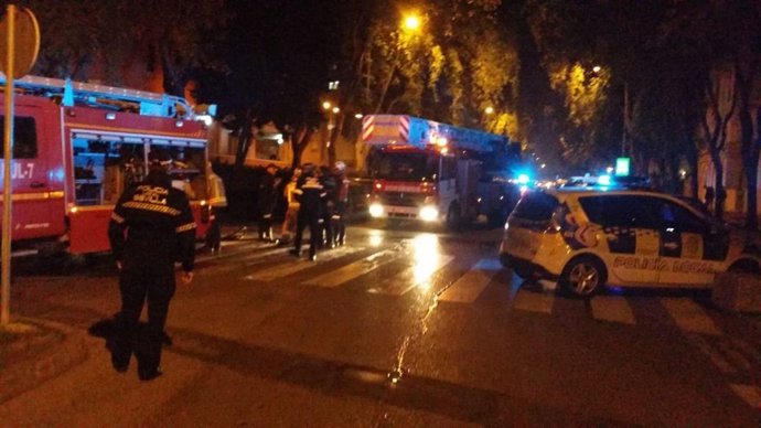 La Policía Local interviene en el incendio de una vivienda en Sevilla Este