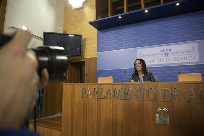 Rueda de prensa de la presidenta, Marta Bosquet, en el Parlamento de Andalucía