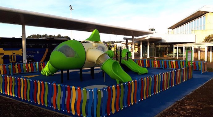 Zona infantil en el Aeropuerto de Asturias