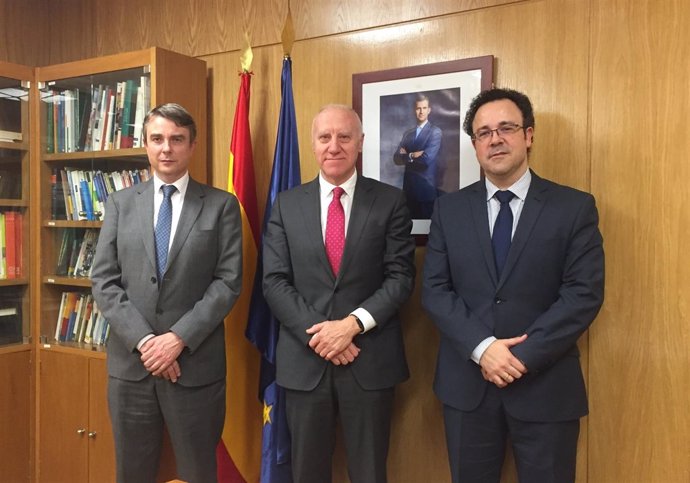Reunión de Faustino Blanco con representantes de Autismo España