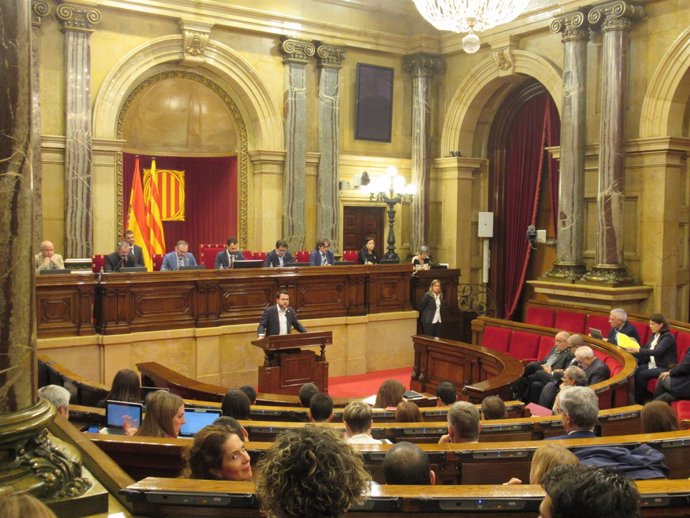 El vicepresident de la Generalitat, Pere Aragons, en el ple del Parlament
