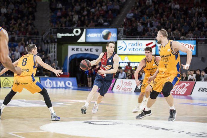 Marcelinho Huertas en el Baskonia - Herbalife Gran Canaria