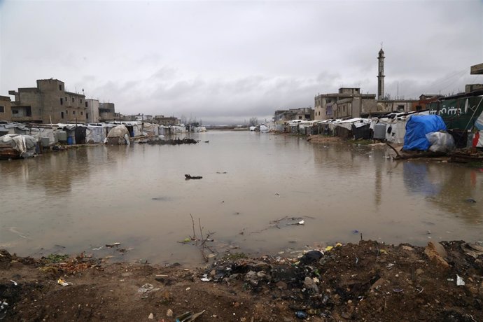 Inundaciones en un campamento de refugiados sirios en Líbano