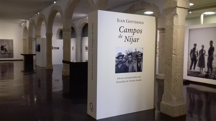 Detalle de la exposición Campos de Níjar. Fotografías de Vicente Aranda