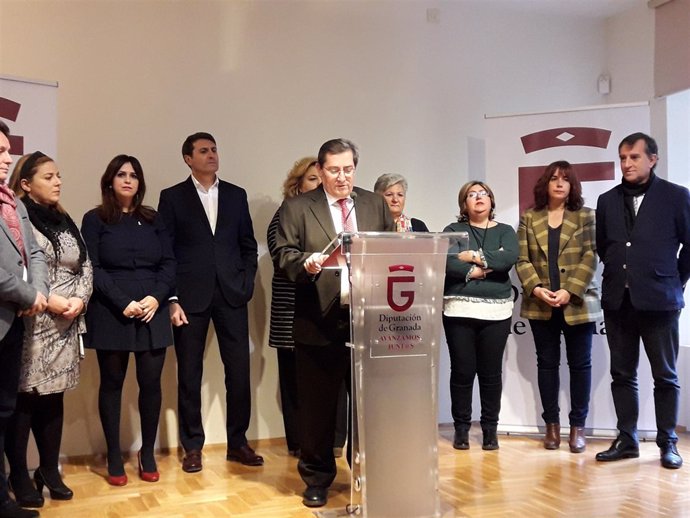 El presidente de Diputación, José Entrena, en rueda de prensa