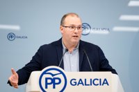 Tellado (PPdeG) advierte que la "ruptura" de En Marea en el Parlamento supondrá un "coste adicional" para los gallegos