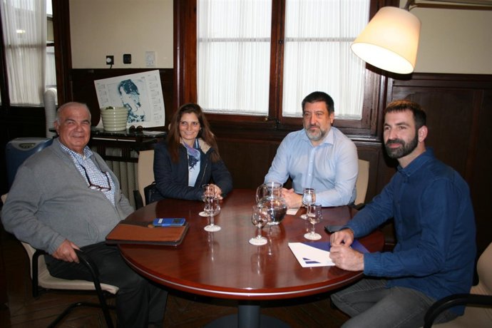 Reunión del Consell de Mallorca con representantes del Grup Güell