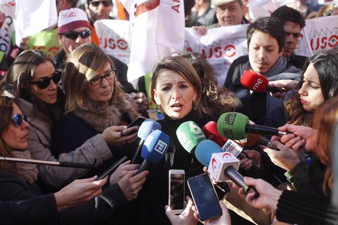 Concentración en Madrid de los trabajadores de Alcoa  para exigir al Gobierno qu