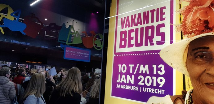 Un cartel anunciador de la feria de Países Bajos