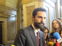 Torrent pide a Sánchez "movimientos políticos" hacia Cataluña para apoyar los PGE