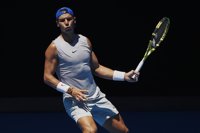 Nadal: "Hay que intentar dar un paso más con el saque"