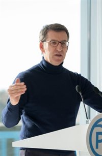 Feijóo, preocupado por que Bruselas "no se fíe" de los PGE de Sánchez pero Puigdemont sí