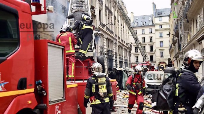 Explosión de gas en una panadería de París