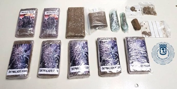 Tabletas y rocas de hachís intervenidas por Policía Municipal de Madrid
