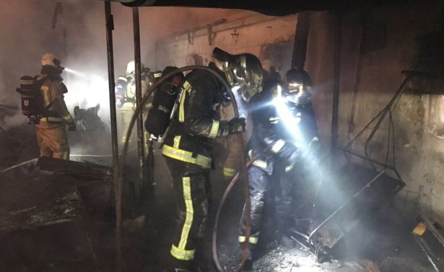 Registrado un grave incendio en tres infraviviendas de Arroyo Butarque, en Leganés