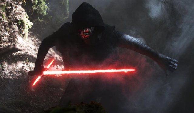 Adam Driver en 'Star Wars: El despertar de la fuerza'