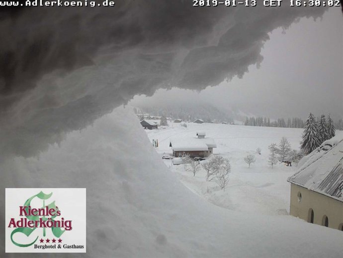 Alud de nieve en la localidad alemana de Balderschwang