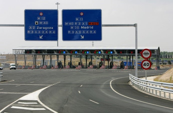 Autopista Eix Aeroport OHL