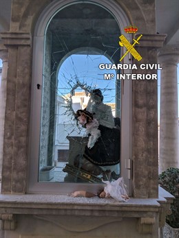 Imagen de la Virgen del Carmen de Purchena dañada