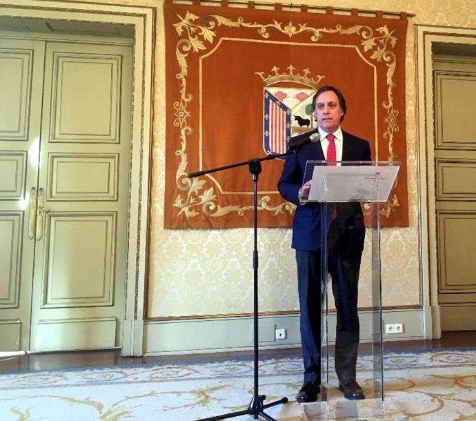 El alcalde de Salamanca en el balance de actividades del centenario de la USAL