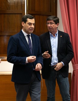 Juanma Moreno y Juan Marín en el Parlamento andaluz