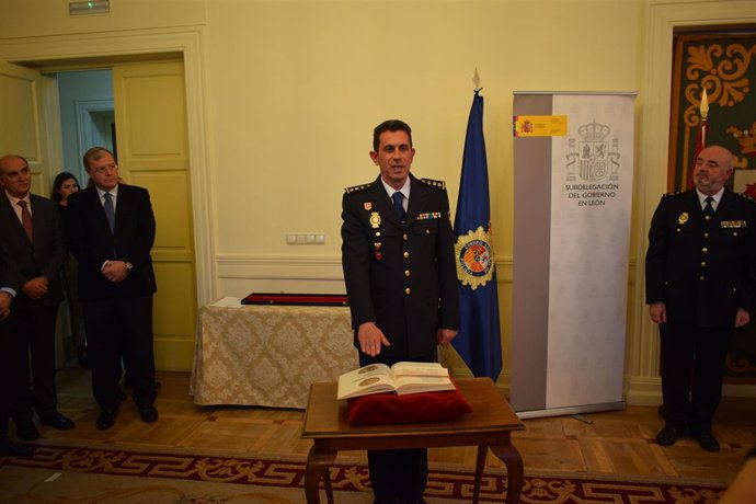 Miguel Ángel Diego Ballesteros durante la toma de posesión