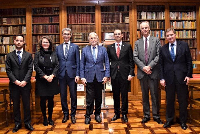 Reunión de Fomento del Trabajo con la Cámara de Comercio Alemana para España