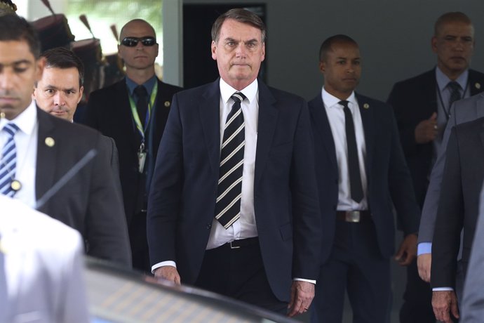 Bolsonaro meets with ministers in Brazil