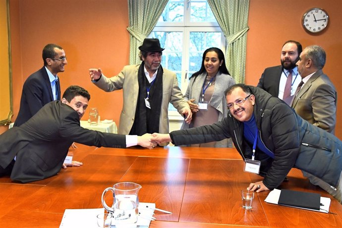 Delegaciones de Gobierno de Yemen y huthis en una reunión de Suecia